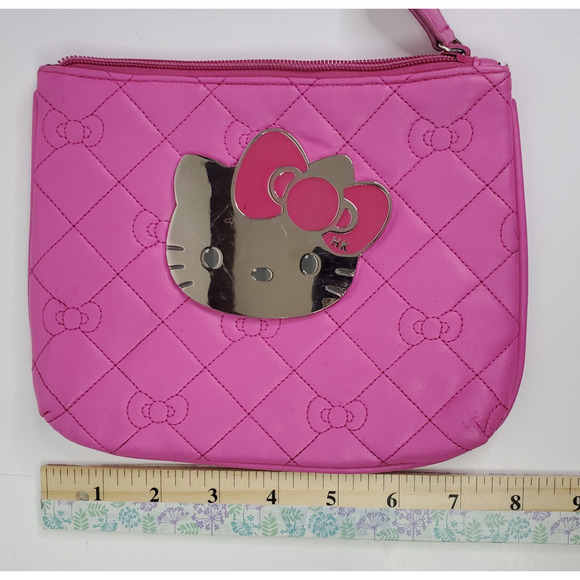 Sanrio Hello Kitty PINK Cosmetic Metal emble Pouch Bag Purse zip Closure Clutch - Picture 7 of 14